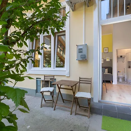 A27 Bp Modern Boutique Apartments, Location By Bqa *